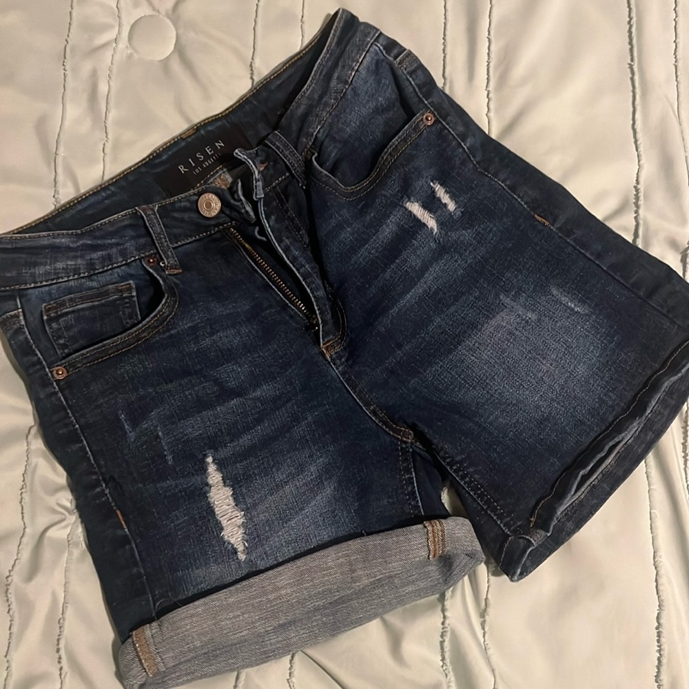 Risen shorts